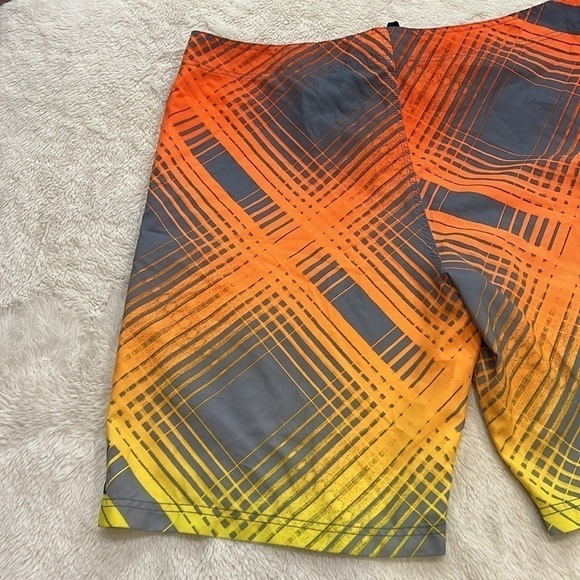 Mens Hurley swim shorts size 40 - Picture 7 of 10